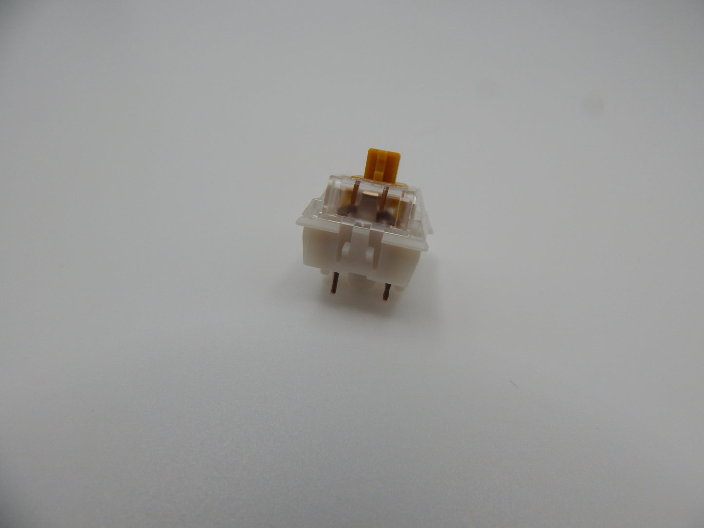 Gazzew U4T Thocky Tactile RGB Switch Clear Top (65g)