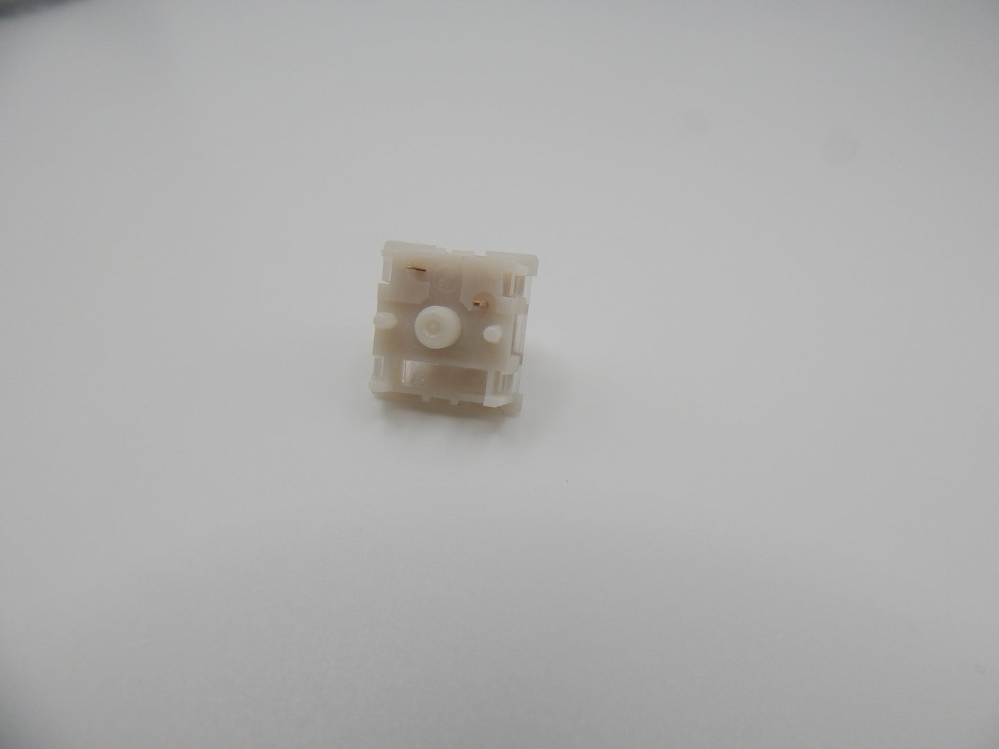Gazzew U4T Thocky Tactile RGB Switch Clear Top (65g)
