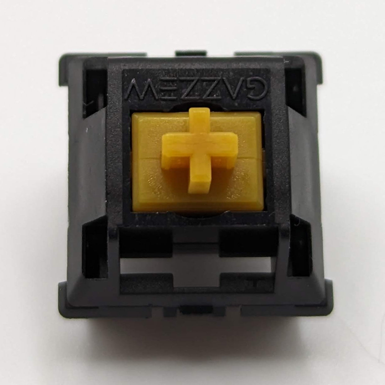 Gazzew U4T Thocky Tactile Black Switch (62g)