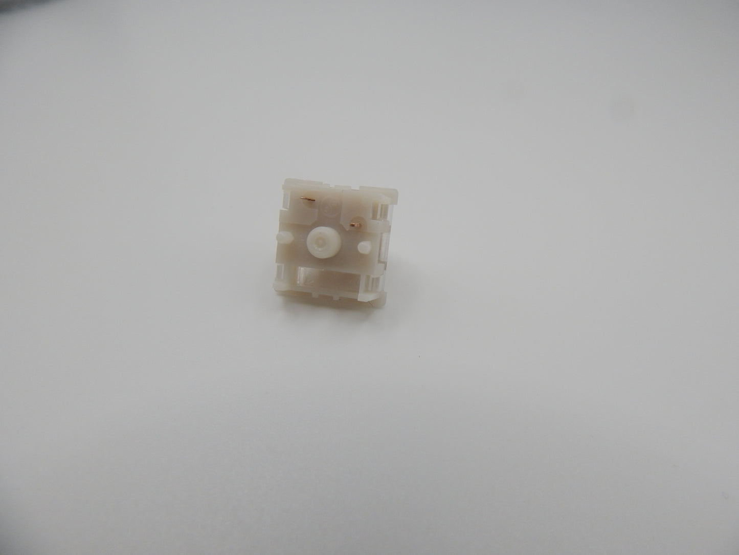 Gazzew U4T Thocky Tactile RGB Switch (65g)