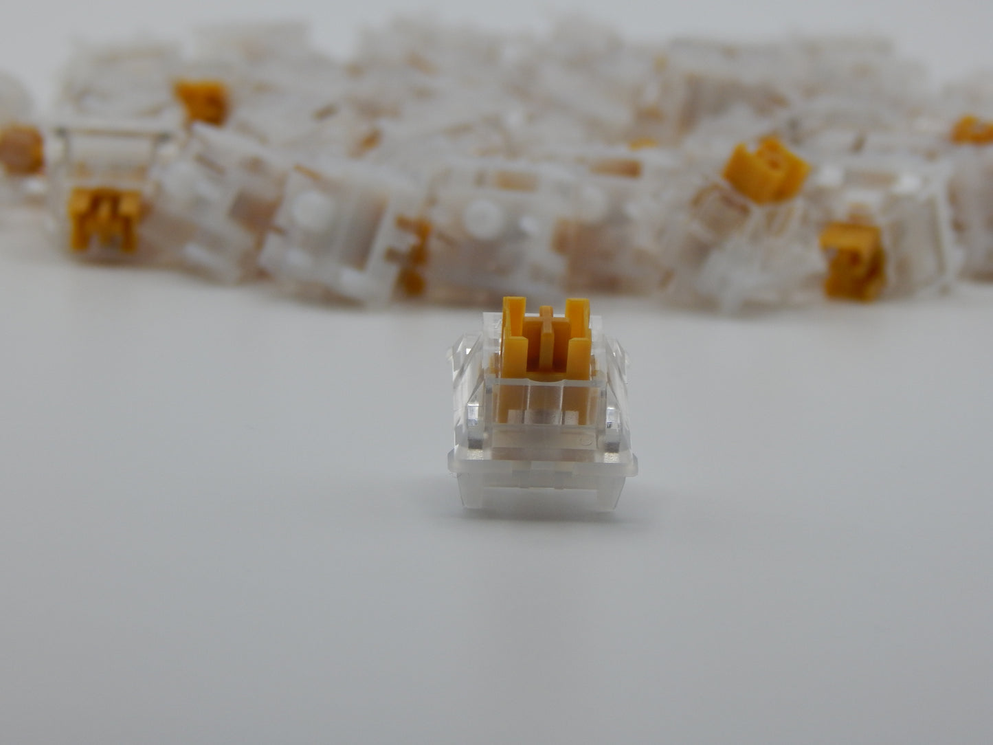 Gazzew U4Tx Half Thocky Tactile Mechanical Keyboard Switch