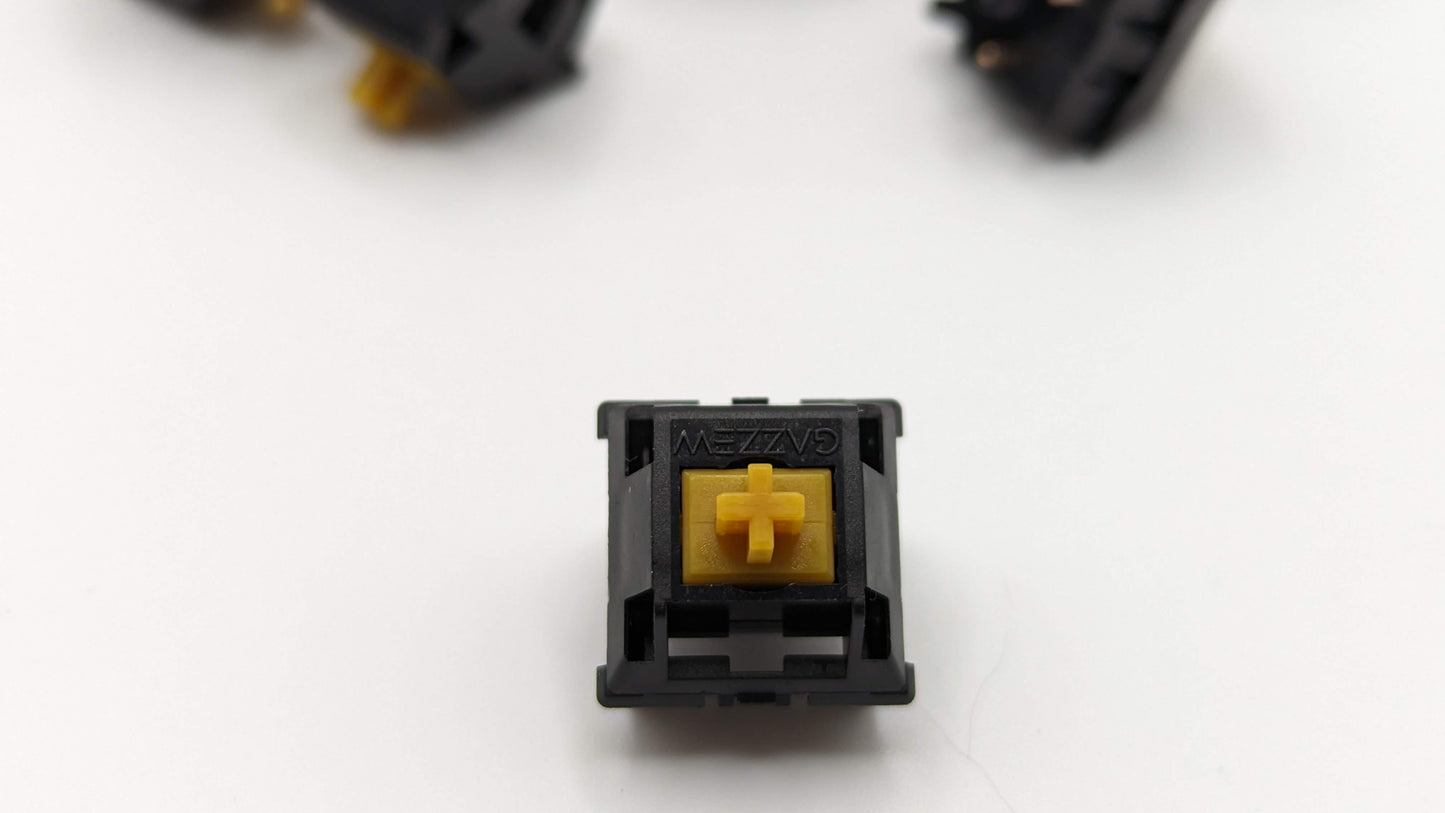 Gazzew U4T Thocky Tactile Black Switch (62g)