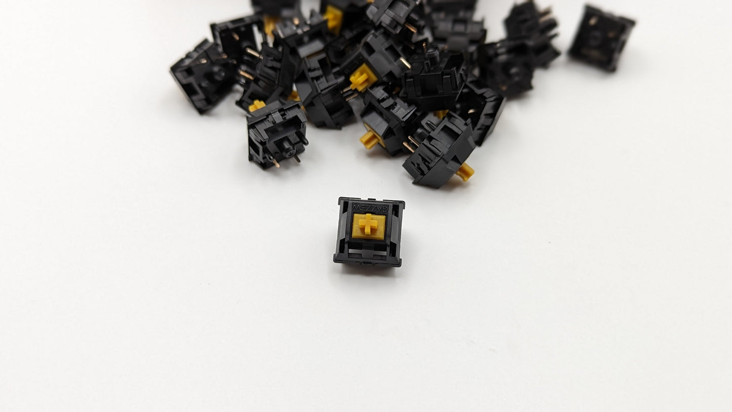 Gazzew U4T Thocky Tactile Black Switch (68g)
